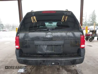 2003 Ford Explorer XLS z VIN 1FMZU62K33UB97283, wystawiony jako IAAI lot #41657337 z przebiegiem Nie podano mil oraz . Historia ofert i sprzedaży dostępna na DreamBid. Obrazek 16.