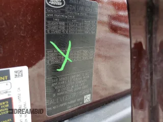 2023 Land Rover Defender z VIN SALEVFEU3P2158961, wystawiony jako Copart lot #72274444 z przebiegiem 18 533 mil mil oraz Szkoda całkowita • Salvage title. Historia ofert i sprzedaży dostępna na DreamBid. Obrazek 14.