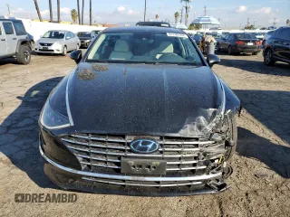2020 Hyundai Sonata Hybrid Ultimate with VIN KMHL34JJ1LA010601, listed as a Copart auction lot 81742104 with 69,925 mi miles and Salvage Title. Bid and sale history available at carsss.com. Image 5.