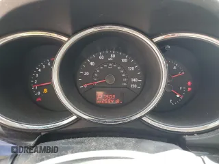 2012 Kia Sorento LX z VIN 5XYKT4A12CG253639, wystawiony jako Copart lot #47832195 z przebiegiem 269 418 mil mil oraz Szkoda całkowita • Salvage title. Historia ofert i sprzedaży dostępna na DreamBid. Obrazek 9.