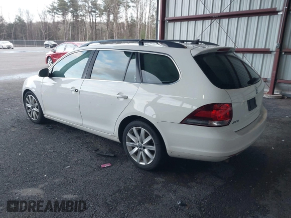2012 Volkswagen Jetta TDI w/Sunroof & Nav z VIN 3VWPL7AJ7CM698031, wystawiony jako IAAI lot #41077477 z przebiegiem 126 351 mil mil oraz . Historia ofert i sprzedaży dostępna na DreamBid. Obrazek 3.