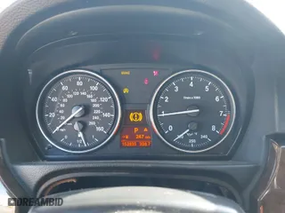 2008 BMW 3 Series 328i with VIN WBAWL13598PX20332, listed as a IAAI auction lot 41675976 with 152,835 mi miles. Bid and sale history available at carsss.com. Image 7.