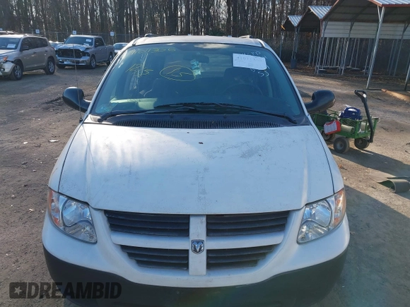 2005 Dodge Caravan SE with VIN 1D4GP25R45B305819, listed as a IAAI auction lot 41011300 with 229,466 mi miles and . Bid and sale history available at carsss.com. Image 12.