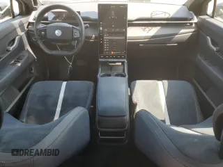 2023 Fisker Ocean One z VIN VCF1ZBU20PG005976, wystawiony jako Copart lot #63520664 z przebiegiem 281 mil mil oraz Szkody całkowita. Historia ofert i sprzedaży dostępna na DreamBid. Obrazek 8.