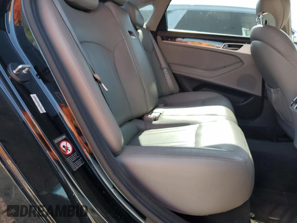2015 Hyundai Genesis 3.8L z VIN KMHGN4JEXFU060818, wystawiony jako Copart lot #52642045 z przebiegiem 138 591 mil mil oraz Szkoda całkowita • Salvage title. Historia ofert i sprzedaży dostępna na DreamBid. Obrazek 10.