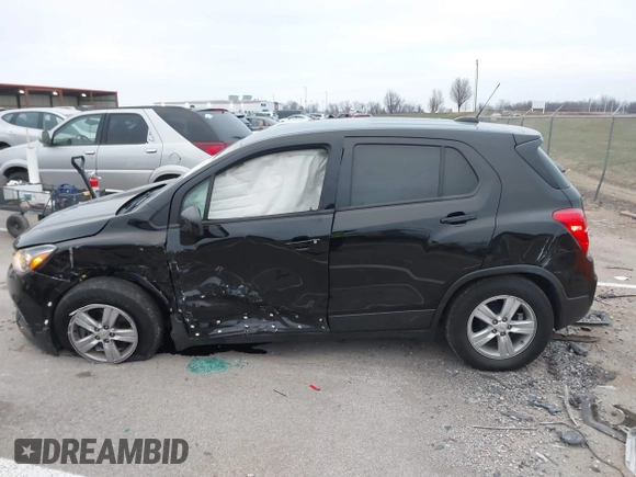 2020 Chevrolet Trax LS with VIN KL7CJKSB8LB023214, listed as a IAAI auction lot 41155692 with 47,876 mi miles. Bid and sale history available at carsss.com. Image 14.