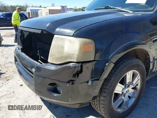 2010 Ford Expedition Limited z VIN 1FMJU1K57AEA29843, wystawiony jako IAAI lot #41826975 z przebiegiem 225 920 mil mil oraz . Historia ofert i sprzedaży dostępna na DreamBid. Obrazek 6.