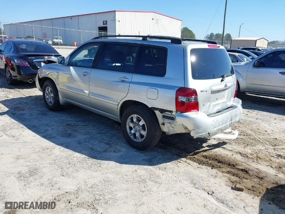 2005 Toyota Highlander with VIN JTEGP21AX50050601, listed as a IAAI auction lot 41473592 with 130,265 mi miles. Bid and sale history available at carsss.com. Image 3.