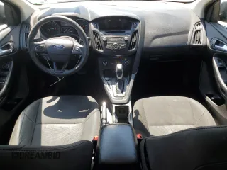 2015 Ford Focus SE with VIN 1FADP3F23FL317131, listed as a Copart auction lot 53302505 with 105,740 mi miles and Clean Title. Bid and sale history available at carsss.com. Image 8.