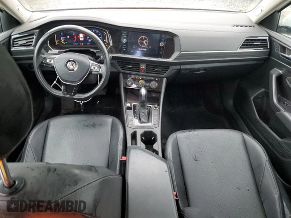 2020 Volkswagen Jetta SEL z VIN 3VWEB7BU3LM029970, wystawiony jako Copart lot #58048625 z przebiegiem 181 399 mil mil oraz Czysty tytuł • Clean title. Historia ofert i sprzedaży dostępna na DreamBid. Obrazek 8.