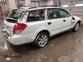 2009 Subaru Outback Special Edtn with VIN 4S4BP61C396338952, listed as a IAAI auction lot 40898370 with 181,008 mi miles. Bid and sale history available at carsss.com. Image 4.