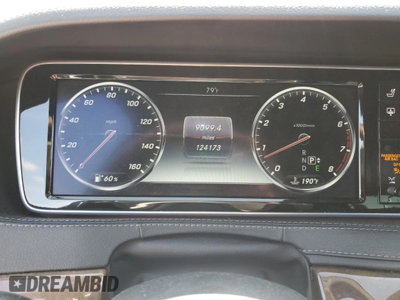 2015 Mercedes-Benz S 550 with VIN WDDUG8FB2FA110951, listed as a Copart auction lot 61724525 with 124,173 mi miles and Salvage title. Bid and sale history available at DreamBid. Image 9.