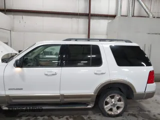 2004 Ford Explorer Eddie Bauer with VIN 1FMZU74K84UB97753, listed as a IAAI auction lot 40861041 with 110,304 mi miles and . Bid and sale history available at DreamBid. Image 6.