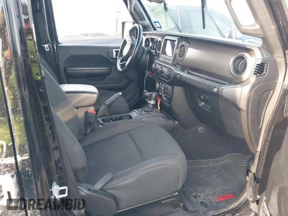 2020 Jeep Wrangler Unlimited Sport S with VIN 1C4HJXDN2LW165046, listed as a IAAI auction lot 42400876 with 92,100 mi miles and . Bid and sale history available at DreamBid. Image 5.
