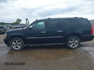 2011 Chevrolet Suburban LTZ с VIN 1GNSCKE02BR370652, выставлен на аукционе IAAI как лот 42473065 с пробегом 250 085 миль миль и . История ставок и продаж доступна на DreamBid. Изображение 14.