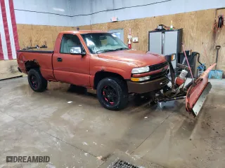 2001 Chevrolet Silverado 1500 LS with VIN 1GCEK14T41Z135442, listed as a Copart auction lot 76320334 with 237,041 mi miles and Clean Title. Bid and sale history available at carsss.com. Image 4.
