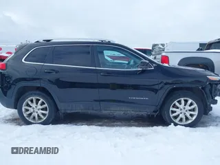 2017 Jeep Cherokee Limited with VIN 1C4PJMDS1HW505617, listed as a IAAI auction lot 41461389 with 97,978 mi miles. Bid and sale history available at carsss.com. Image 13.