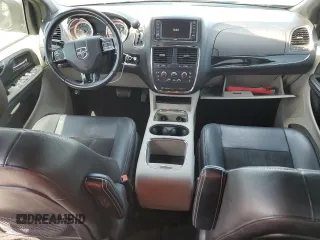 2019 Dodge Grand Caravan SXT with VIN 2C4RDGCG9KR759302, listed as a Copart auction lot 54262265 with 102,266 mi miles and Non Repairable. Bid and sale history available at DreamBid. Image 8.