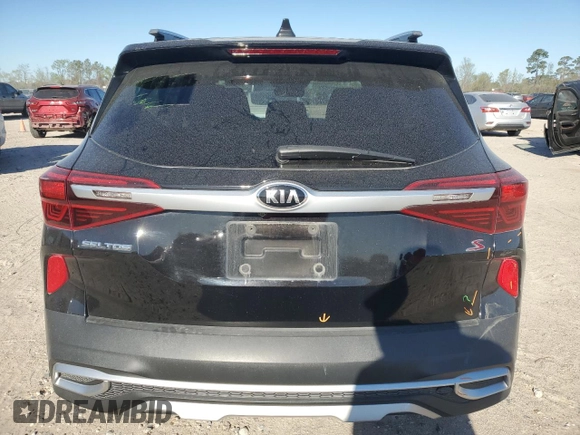2021 Kia Seltos S with VIN KNDEU2AA8M7105024, listed as a Copart auction lot 49889825 with 61,665 mi miles and Salvage Title. Bid and sale history available at DreamBid. Image 6.