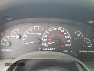 2002 Ford Explorer Eddie Bauer с VIN 1FMZU74E82UC42326, выставлен на аукционе Copart как лот 37297434 с пробегом 101 244 миль миль и Чистый • Clean title. История ставок и продаж доступна на DreamBid. Изображение 9.
