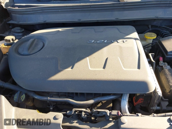 2014 Jeep Cherokee Limited with VIN 1C4PJMDS3EW140238, listed as a IAAI auction lot 41985580 with 145,614 mi miles. Bid and sale history available at carsss.com. Image 10.