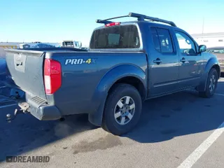 2013 Nissan Frontier SV with VIN 1N6AD0EV6DN731096, listed as a IAAI auction lot 41424331 with 121,534 mi miles. Bid and sale history available at carsss.com. Image 4.