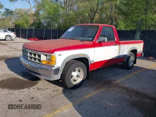 1991 Dodge Dakota "S" with VIN 1B7FL26X4MS257044, listed as a IAAI auction lot 42038980 with 120,127 mi miles. Bid and sale history available at carsss.com. Image 17.