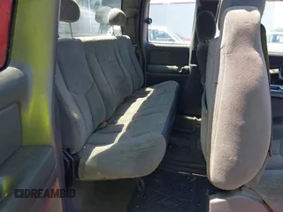 2004 Chevrolet Silverado 1500 LS with VIN 1GCEC19V64Z118718, listed as a IAAI auction lot 42048171 with 232,149 mi miles. Bid and sale history available at carsss.com. Image 8.