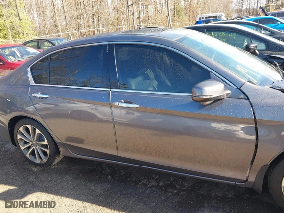 2015 Honda Accord Sedan EX-L with VIN 1HGCR3F82FA031708, listed as a IAAI auction lot 41223504 with 91,559 mi miles. Bid and sale history available at carsss.com. Image 13.