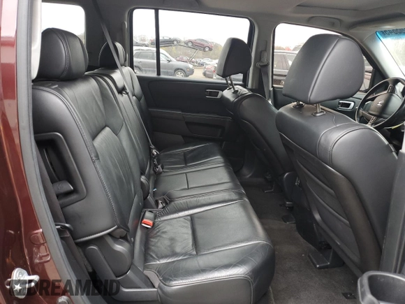2011 Honda Pilot EX-L with VIN 5FNYF4H5XBB011844, listed as a Copart auction lot 52763845 with 116,570 mi miles and Salvage Title. Bid and sale history available at carsss.com. Image 11.