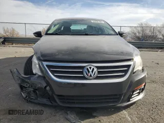 2010 Volkswagen CC Luxury z VIN WVWHP7AN5AE559162, wystawiony jako Copart lot #44496195 z przebiegiem 88 643 mil mil oraz Szkoda całkowita • Salvage title. Historia ofert i sprzedaży dostępna na DreamBid. Obrazek 5.