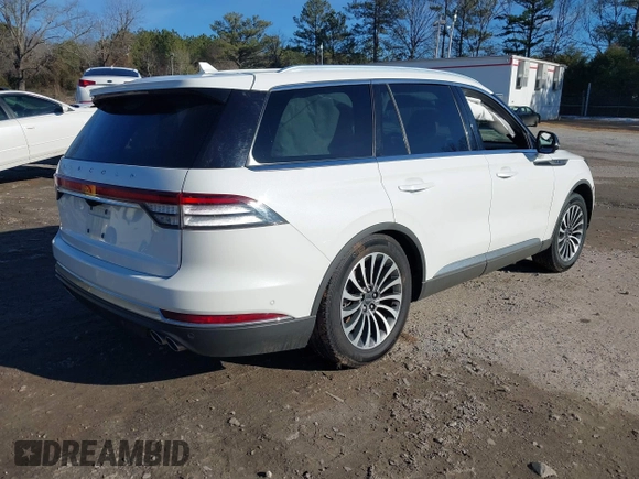 2020 Lincoln Aviator Reserve with VIN 5LM5J7WC5LGL36194, listed as a IAAI auction lot 41330730 with 110,660 mi miles and . Bid and sale history available at DreamBid. Image 4.