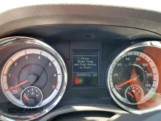 2013 Dodge Durango Crew with VIN 1C4RDJDG9DC700757, listed as a Copart auction lot 57989045 with 204,907 mi miles and Clean title. Bid and sale history available at DreamBid. Image 9.