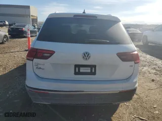 2018 Volkswagen Tiguan SEL with VIN 3VV3B7AX1JM091002, listed as a Copart auction lot 46902485 with 91,684 mi miles and Salvage Title. Bid and sale history available at carsss.com. Image 6.