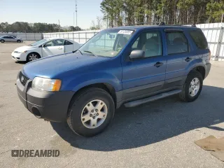 2007 Ford Escape XLT with VIN 1FMYU03Z67KB07923, listed as a Copart auction lot 50120885 with 187,903 mi miles and Salvage Title. Bid and sale history available at carsss.com. Image 1.