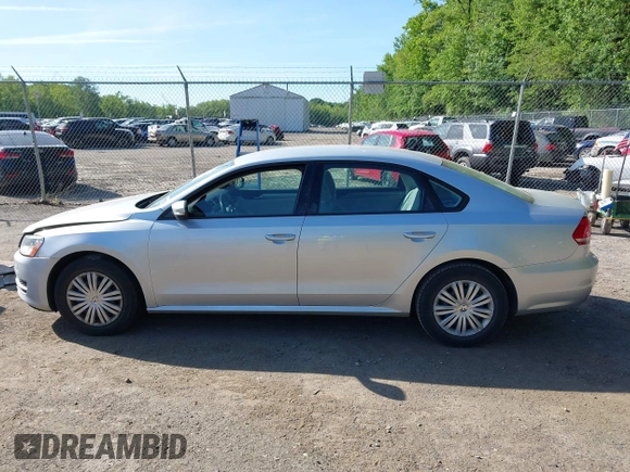2014 Volkswagen Passat Wolfsburg Edition with VIN 1VWAT7A30EC084532, listed as a IAAI auction lot 42301251 with 81,963 mi miles and . Bid and sale history available at DreamBid. Image 14.