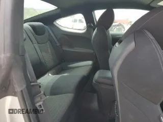 2014 Hyundai Genesis Coupe R-Spec z VIN KMHHT6KD4EU121512, wystawiony jako Copart lot #53890395 z przebiegiem 25 925 mil mil oraz Szkoda całkowita • Salvage title. Historia ofert i sprzedaży dostępna na DreamBid. Obrazek 10.