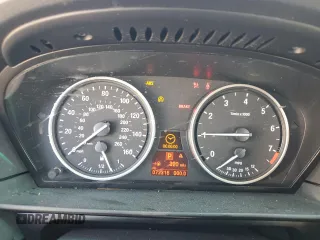2008 BMW 5 Series 528i with VIN WBANU53588C112681, listed as a Copart auction lot 71921634 with 72,316 mi miles and Salvage Title. Bid and sale history available at DreamBid. Image 9.