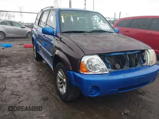 2004 Suzuki XL-7 LX with VIN JS3TX92V144102557, listed as a IAAI auction lot 41426848 with 149,686 mi miles. Bid and sale history available at carsss.com. Image 1.