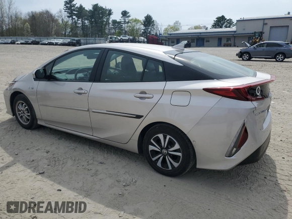2018 Toyota Prius Plus with VIN JTDKARFP2J3095918, listed as a Copart auction lot 53700165 with 40,543 mi miles and Salvage Title. Bid and sale history available at DreamBid. Image 2.