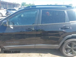 2021 Jeep Cherokee Altitude with VIN 1C4PJLLBXMD112667, listed as a IAAI auction lot 41959004 with 25,524 mi miles and . Bid and sale history available at DreamBid. Image 15.