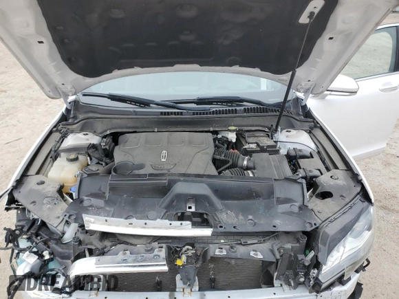 2020 Lincoln MKZ Reserve with VIN 3LN6L5EC3LR605731, listed as a Copart auction lot 89118235 with 43,134 mi miles and Salvage title. Bid and sale history available at DreamBid. Image 11.
