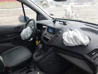 2022 Ford Transit Connect XL with VIN NM0LS7S27N1527126, listed as a IAAI auction lot 41624985 with 57,306 mi miles and . Bid and sale history available at DreamBid. Image 5.