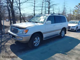 2005 Toyota Land Cruiser with VIN JTEHT05J652071111, listed as a IAAI auction lot 41900179 with 195,717 mi miles. Bid and sale history available at carsss.com. Image 14.