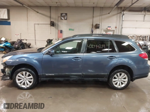 2014 Subaru Outback Premium with VIN 4S4BRBCC1E3265074, listed as a IAAI auction lot 42044214 with 147,829 mi miles and . Bid and sale history available at DreamBid. Image 15.