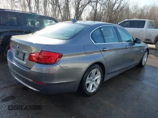 2011 BMW 5 Series 528i with VIN WBAFR1C59BC743204, listed as a IAAI auction lot 41750077 with 126,101 mi miles and . Bid and sale history available at DreamBid. Image 4.