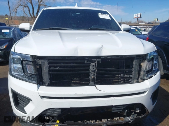 2018 Ford Expedition Max XLT with VIN 1FMJK1JT8JEA40906, listed as a IAAI auction lot 41657433 with 151,364 mi miles and . Bid and sale history available at DreamBid. Image 13.