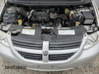 2005 Dodge Caravan with VIN 1D4GP24RX5B110826, listed as a Copart auction lot 82460834 with 157,308 mi miles and Salvage Title. Bid and sale history available at carsss.com. Image 13.