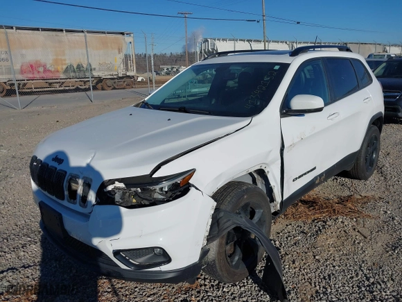 2019 Jeep Cherokee Latitude Plus with VIN 1C4PJMLB2KD461079, listed as a IAAI auction lot 41342152 with 127,179 mi miles. Bid and sale history available at carsss.com. Image 22.