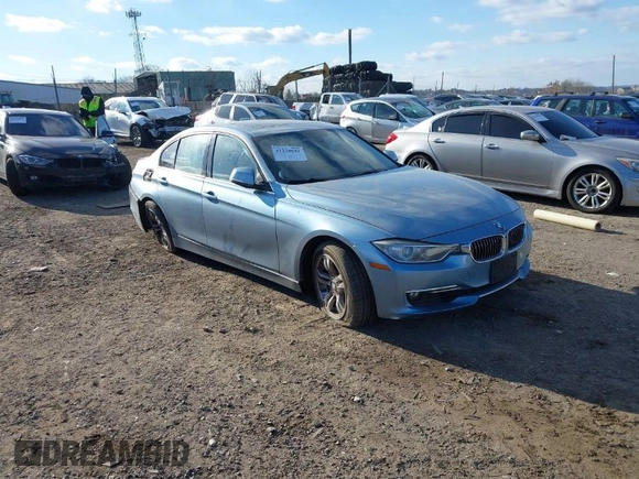 2012 BMW 3 Series 328i с VIN WBA3C1C55CF432664, выставлен на аукционе IAAI как лот 41334641 с пробегом Не указан миль и . История ставок и продаж доступна на DreamBid. Изображение 1.